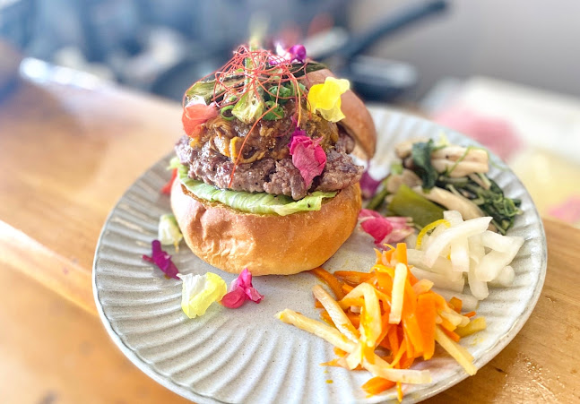 KAKUMEI Burger&Café