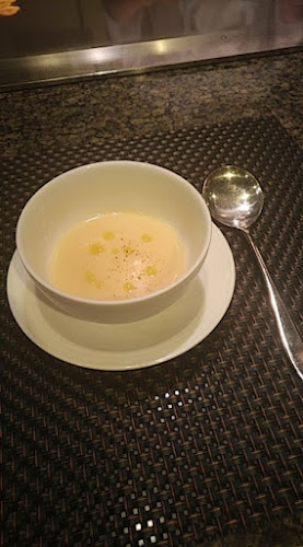 神戸牛 ステーキ レストラン モーリヤ 三宮店 - 飲食業