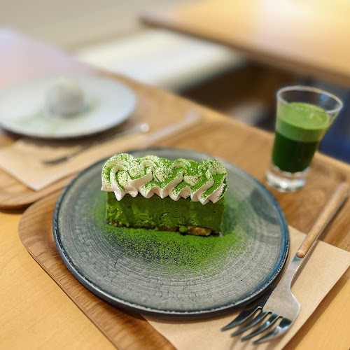 〒104-0061 東京都中央区銀座８丁目１８−４ 東銀座ビル 1F