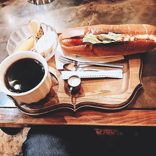 カフェテラス 薔薇都 - 飲食業