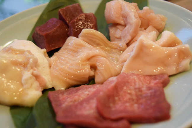 黒毛和牛 焼肉 龍 - 飲食業