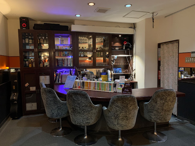 ブックパブ いちほし - 那覇市