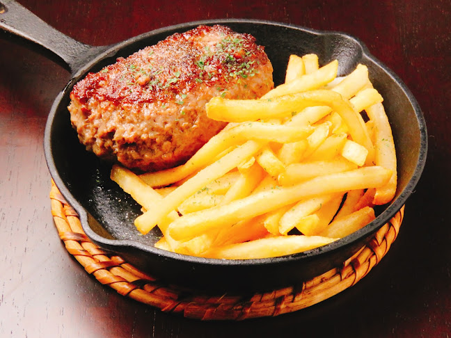 〒420-0032 静岡県静岡市葵区両替町２丁目６−６