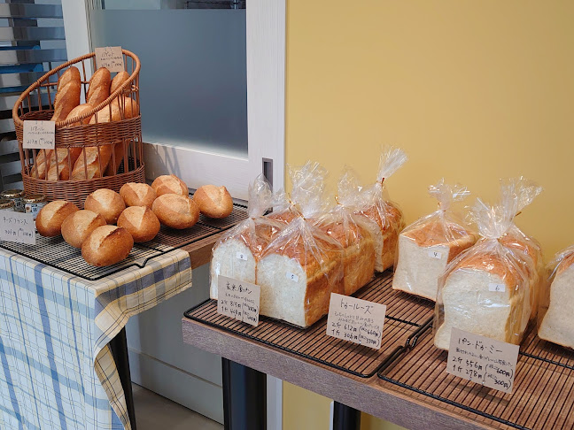 〒253-0024 神奈川県茅ヶ崎市平和町４−３０