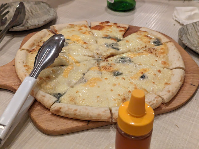 ピッコロ - 飲食業