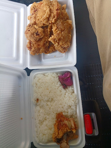 唐揚げ専門 あがた商店 船越店