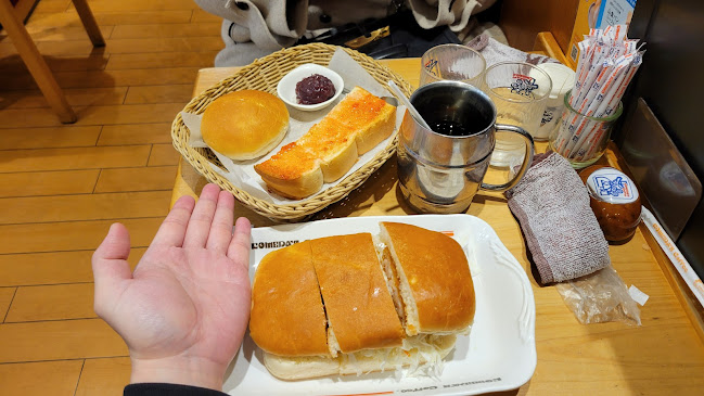 コメダ珈琲店 エスカ店 - 名古屋市