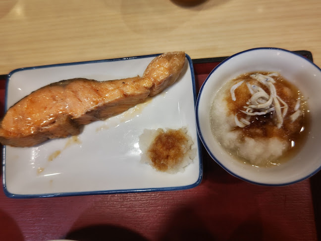 〒587-0051 大阪府堺市美原区美原区北余部４６９−３ まいどおおきに食堂堺美原食堂