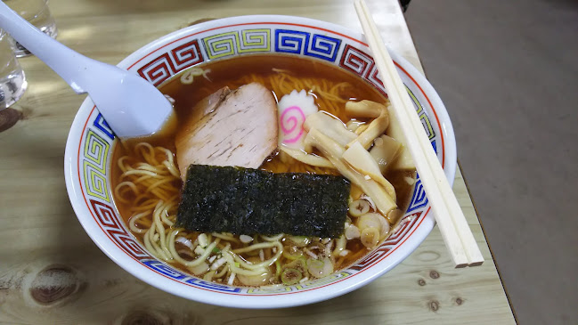 伊勢屋 - 飲食業