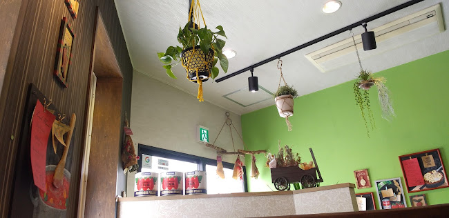 小さなトマト - 飲食業