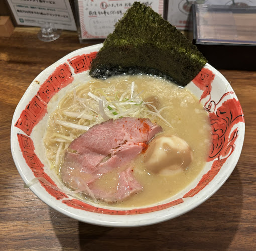 〒670-0905 兵庫県姫路市魚町１１６−１ BWビル１４ 1階