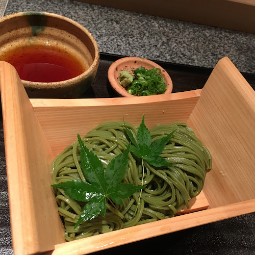 Comentarii opinii despre 伊藤