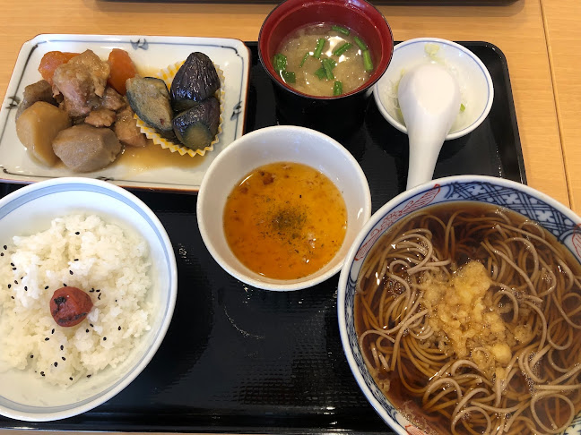 お食事処 くら - 飲食業