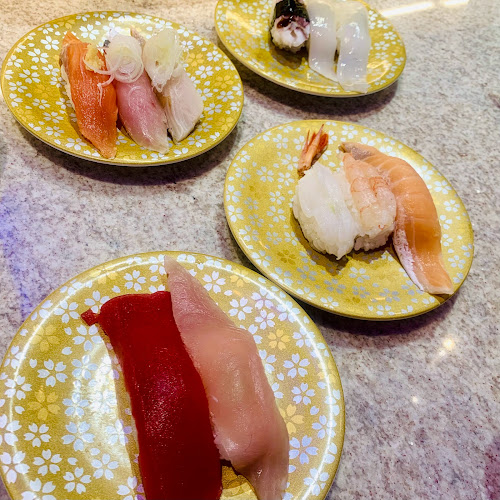グルメ回転寿司函太郎手稲前田店 - 飲食業