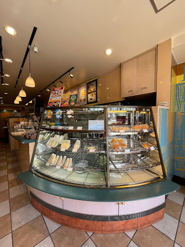 カフェ・ベローチェ 鴨居店 - 横浜市