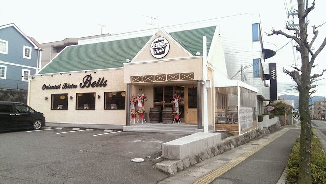 〒739-0025 広島県東広島市西条中央３丁目２６−５