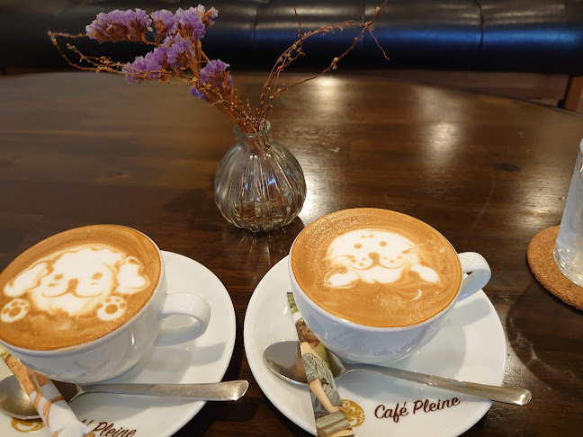 カフェ プレンヌ