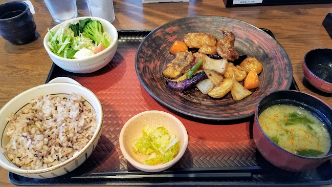 大戸屋ごはん処 鳴子店 - 名古屋市