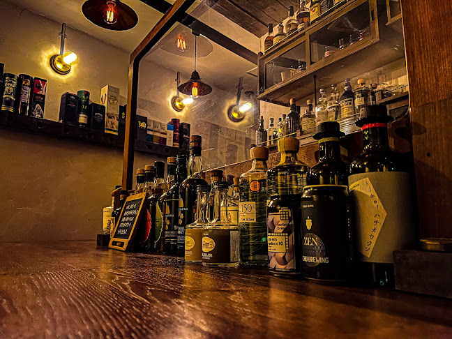 マルトミ洋酒店 - 飲食業