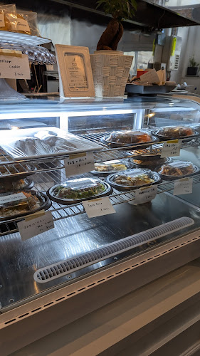 〒990-0043 山形県山形市本町１丁目５−１９