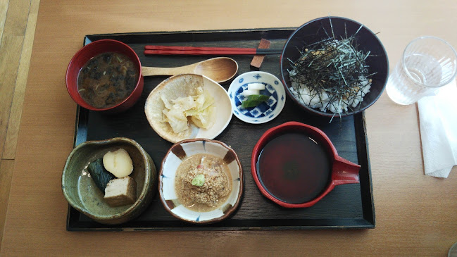 Opinii despre めし屋 仙瑞 Senzui în 富士吉田市 - 飲食業