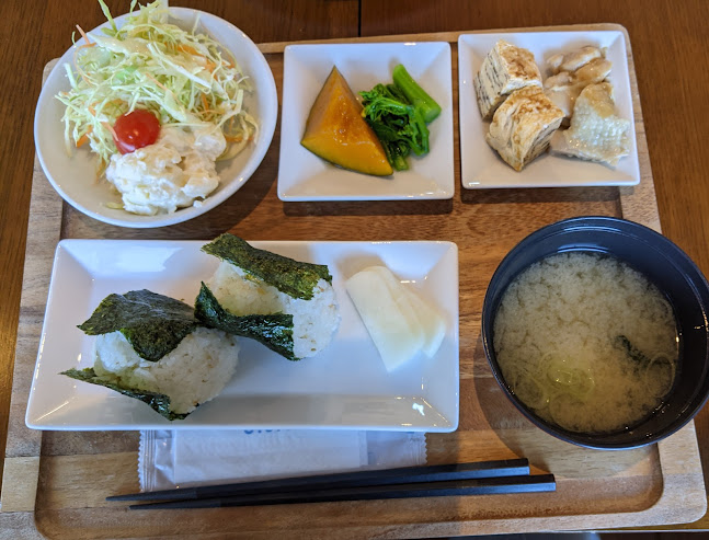 Comentarii opinii despre カフェ＆ダイニング リラックス