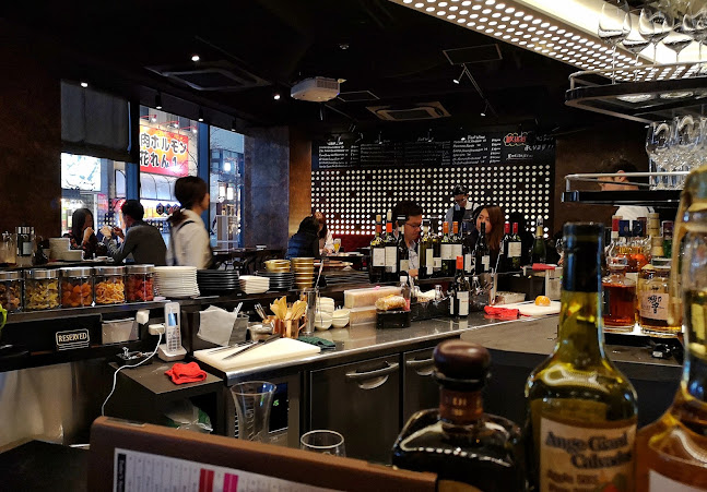 〒105-0004 東京都港区新橋３丁目１３−４ eatus新橋1F