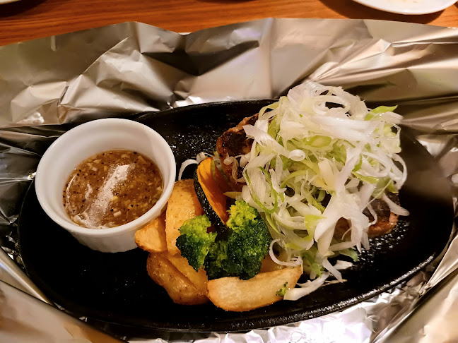 pizza & dining Fes - 飲食業