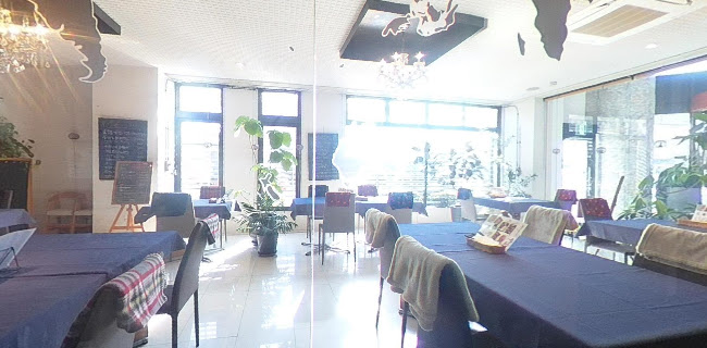 〒683-0811 鳥取県米子市錦町２丁目3−１ ホテルアクシス 1階