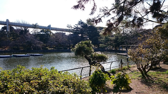 Opinii despre カフェ・ハーモニー în 千葉市 - 飲食業