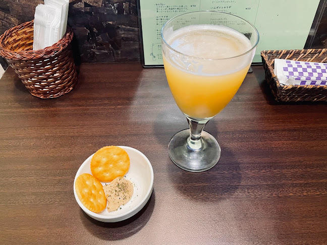 〒110-0016 東京都台東区台東１丁目８−５