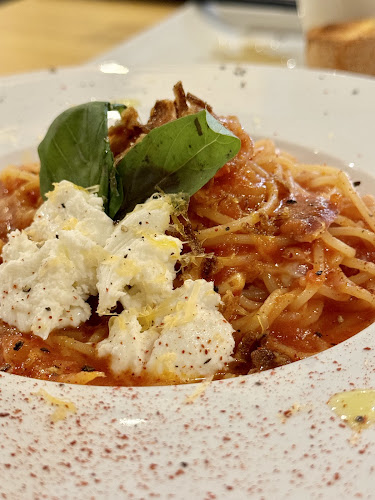 Opinii despre MeizanDogs în 鹿児島市 - 飲食業