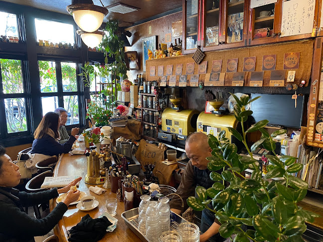 〒238-0011 神奈川県横須賀市米が浜通１丁目１７