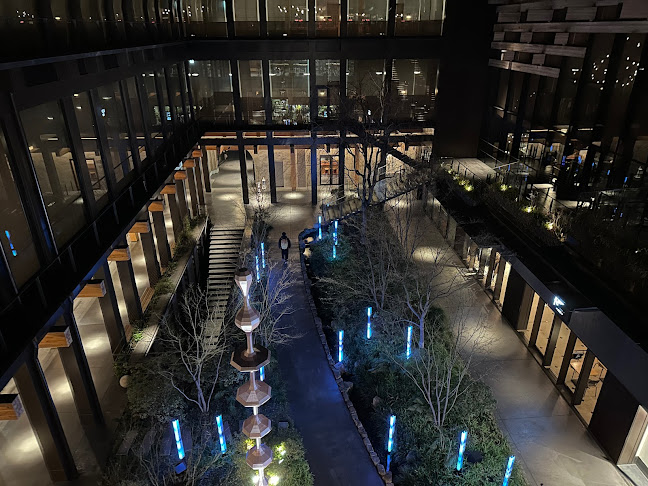 Comentarii opinii despre MR. MAURICE’S ITALIAN & Rooftop Bar（ミスター・モーリスズ・イタリアン&ルーフトップバー）