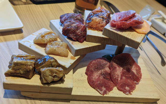 Comentarii opinii despre カルビッシュ 広島伴中央店