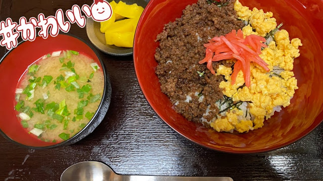 メイドダイニングかなで