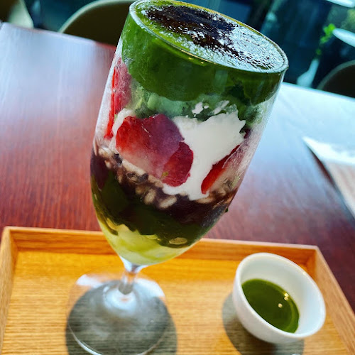 Opinii despre 京都宇治 藤井茗縁 în 渋谷区 - 飲食業