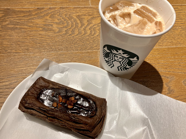 スターバックス コーヒー 新潟マルタケビル店 - 飲食業