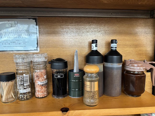 Opinii despre コモンズステーキ în 糸満市 - 飲食業