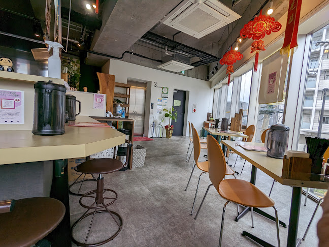 〒813-0013 福岡県東区香椎駅前１丁目１２−３ 3F