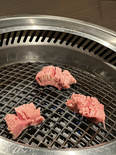 〒542-0083 大阪府大阪市中央区東心斎橋１丁目１５−２６