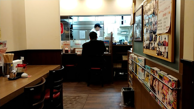 〒003-0833 北海道札幌市白石区北郷３条１丁目５−２２