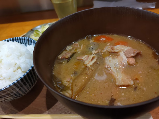 〒101-0052 東京都千代田区神田小川町３丁目２−１２