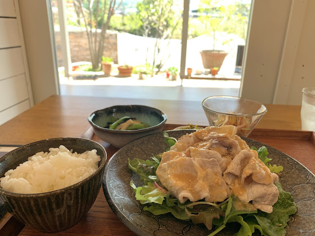 Comentarii opinii despre カフェ フレディ