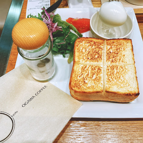 Opinii despre OGAWA COFFEE京都駅店 în 京都市 - 飲食業
