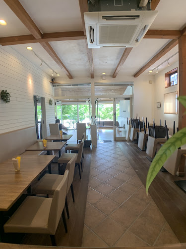 カフェ フレディ