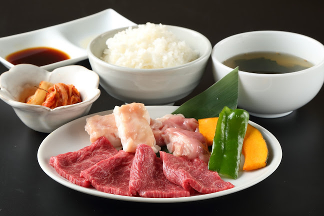 Comentarii opinii despre 焼肉ジャパン LINKS UMEDA店