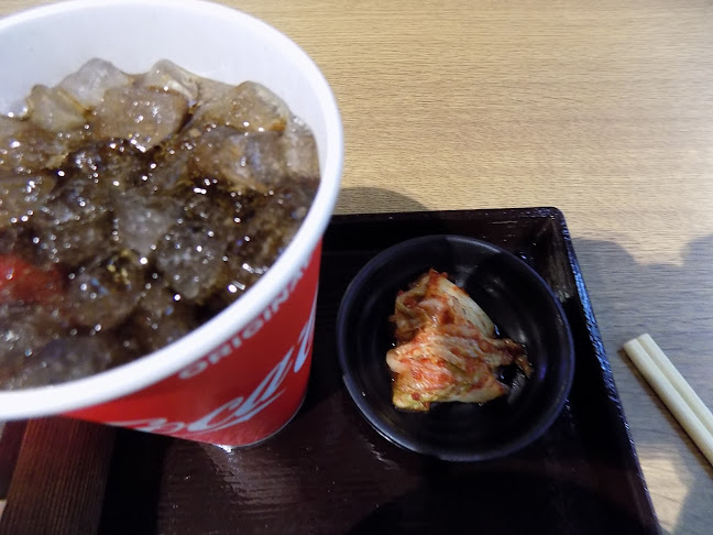 Comentarii opinii despre 肉問屋肉まる商店 イオンモール神戸南店