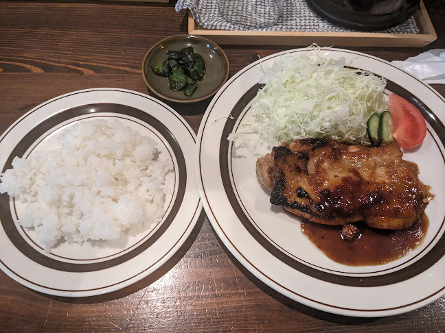 〒343-0807 埼玉県越谷市赤山町５丁目３−３２