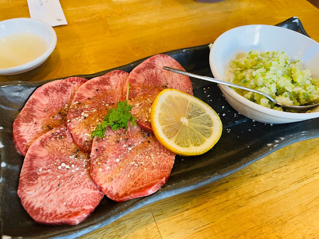 焼肉 えん 春日井本店 - 飲食業